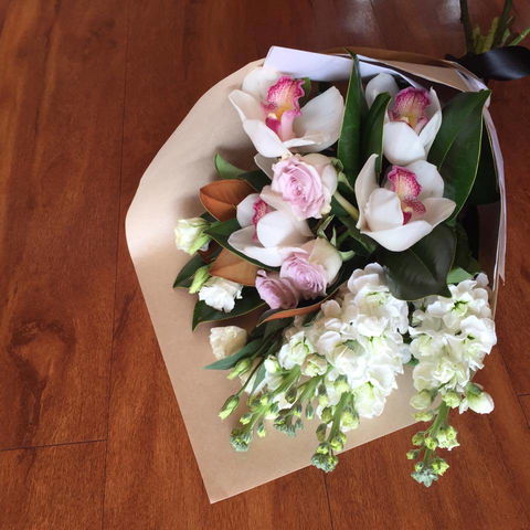 Bay Flowers And Gifts - Australian Directory 2