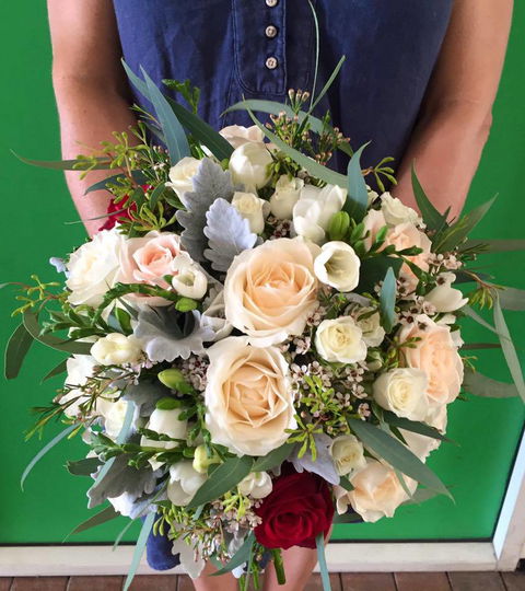 Bay Flowers And Gifts - Australian Directory 4