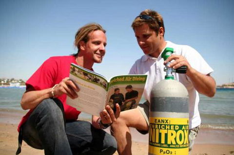 Kirra Dive “On The Tweed” - Australian Directory 0