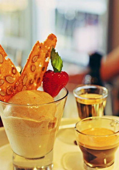 Wheelers Seafood Restaurant - Australian Directory 37