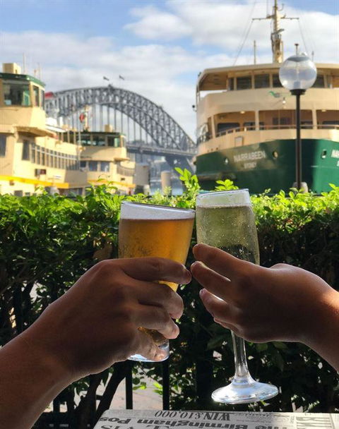 City Extra-Circular Quay - Australian Directory 8