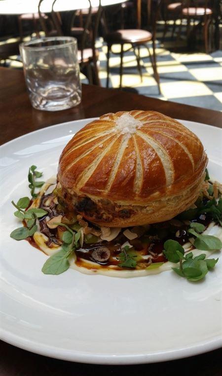 Craig's Royal Hotel - Australian Directory 7