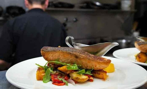 Magna's On Main - Australian Directory 5