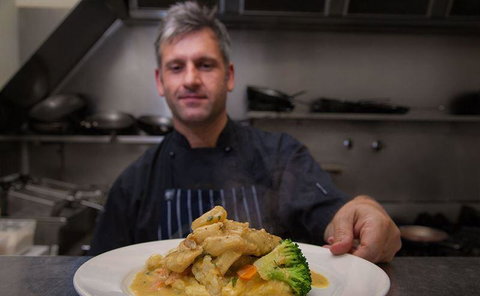 Magna's On Main - Australian Directory 7