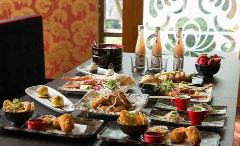 Aurora Ozone Hotel Restaurant - Australian Directory 2