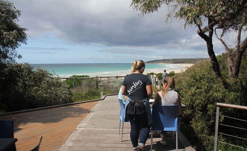 Bunkers Beach House - Australian Directory 17