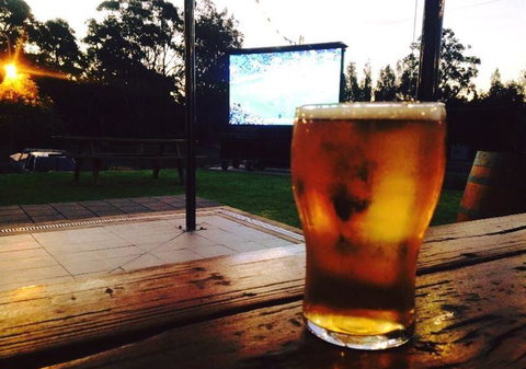 Empire Bay Tavern - Australian Directory 3