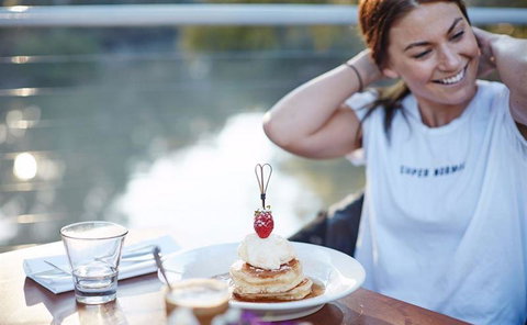 Spoons Riverside - Australian Directory 13