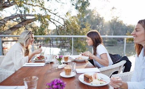 Spoons Riverside - Australian Directory 14