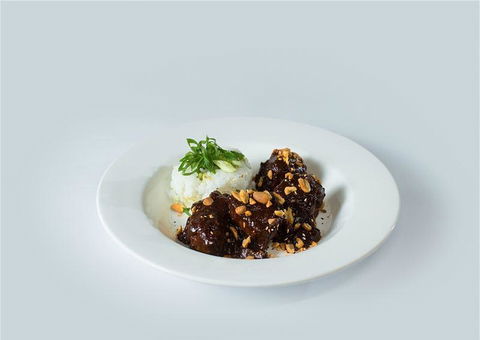 The Peninsula Bar And Restaurant - Australian Directory 2