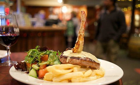 Settlers Tavern - Australian Directory 10