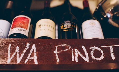 Settlers Tavern - Australian Directory 16