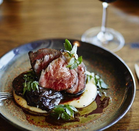 V Series - Australian Directory 9