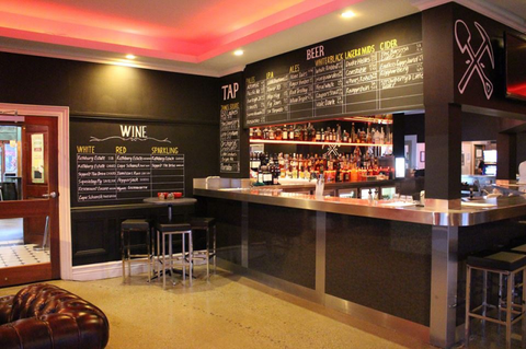 Molly Malones Irish Pub - Australian Directory 3