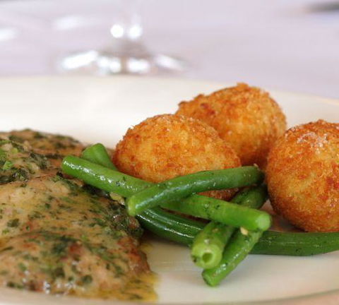 The Foreshore Bar & Restaurant - Australian Directory 0