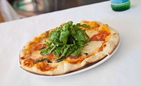 The Foreshore Bar & Restaurant - Australian Directory 9