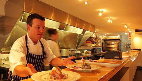 The Foreshore Bar & Restaurant - Australian Directory 6