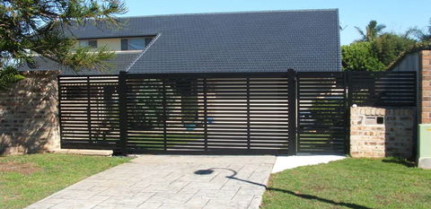 Superior Screens - Australian Directory 2