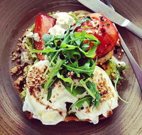 Elliotts Bistro - Australian Directory