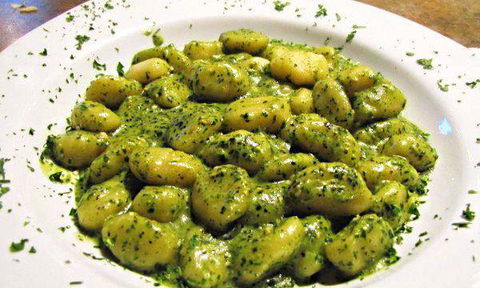 1770 Beach Hotel - Australian Directory 5