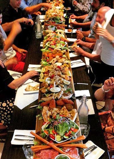 1770 Beach Hotel - Australian Directory 8