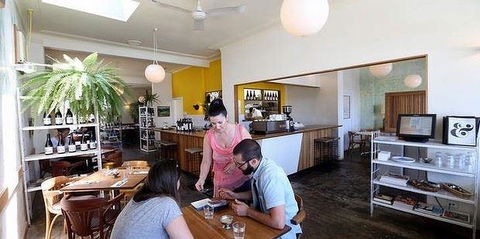 Cakes & Ale - Australian Directory 9