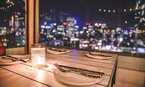 The Essendon Bar - Australian Directory 13
