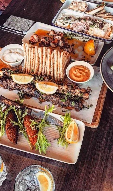 The Essendon Bar - Australian Directory 4