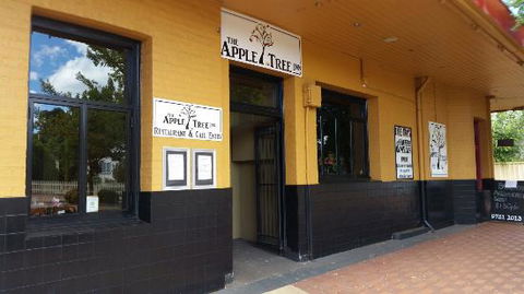 The Apple Tree Inn - Australian Directory 0