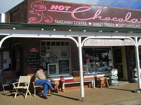Hot Chocolatte - Australian Directory 0