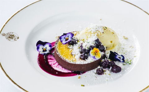 SJ's Brasserie - Australian Directory 10