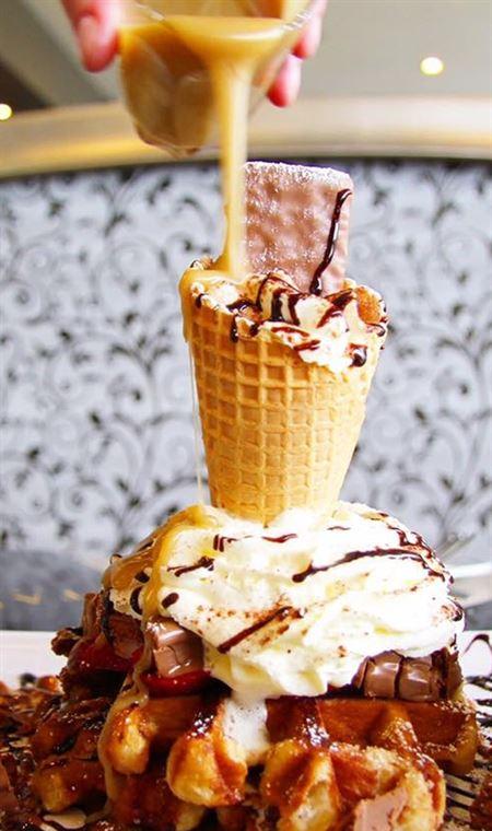 The Renmark Club - Australian Directory 4