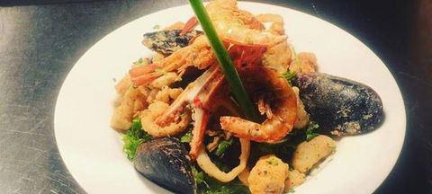 Napoli Wood Fired Pizzeria & Restaurant - Australian Directory 2