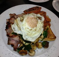 Cafe Circe - Australian Directory