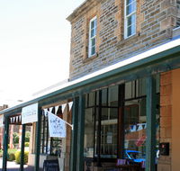 One White Kite - Australian Directory