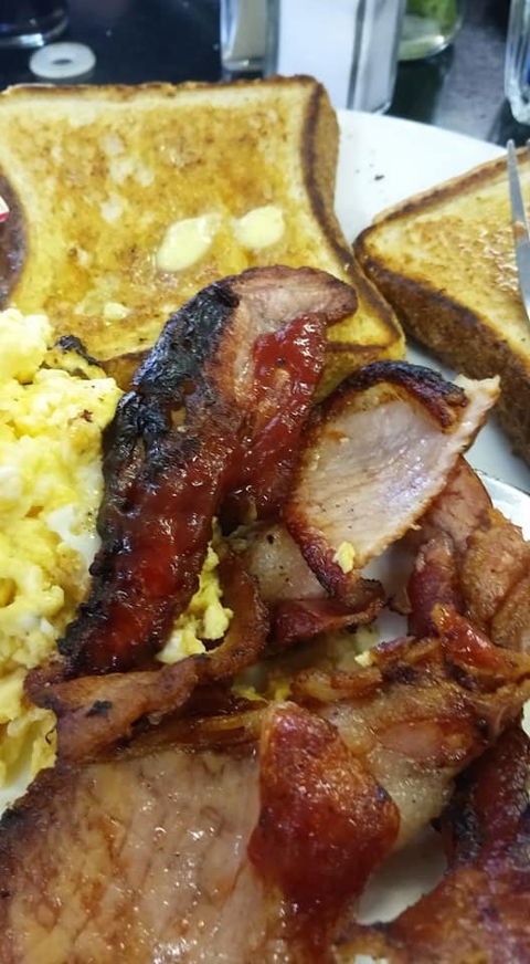 Amble Inn Snack Bar - Australian Directory 6