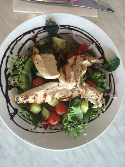 Montagna Cafe - Australian Directory 8