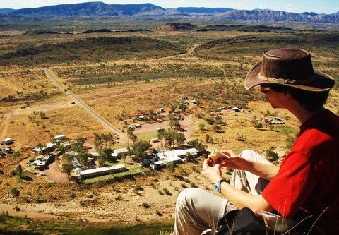 OMaras Hotel - Australian Directory 7