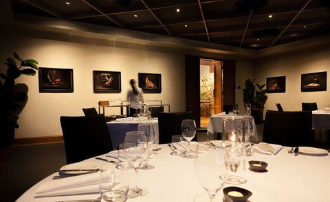 The Jolly Miller Sunbury - Australian Directory 9