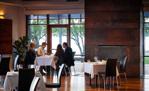 The Jolly Miller Sunbury - Australian Directory 17