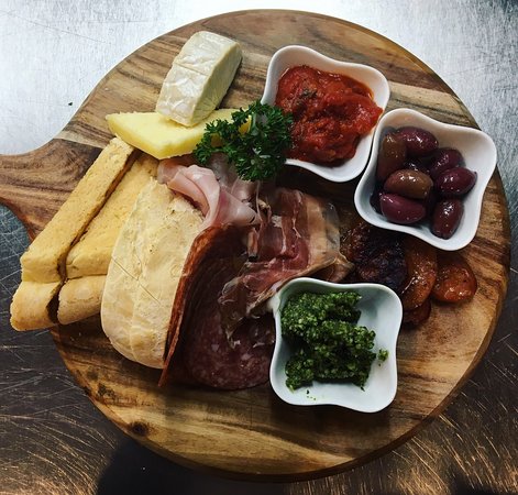 Boony's Restaurant And Pizzeria - Australian Directory 0