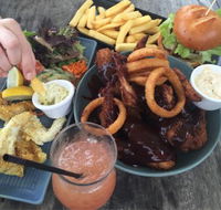 Caves Beachside Hotel - Australian Directory
