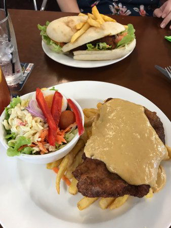 Sarina RSL - Australian Directory 0