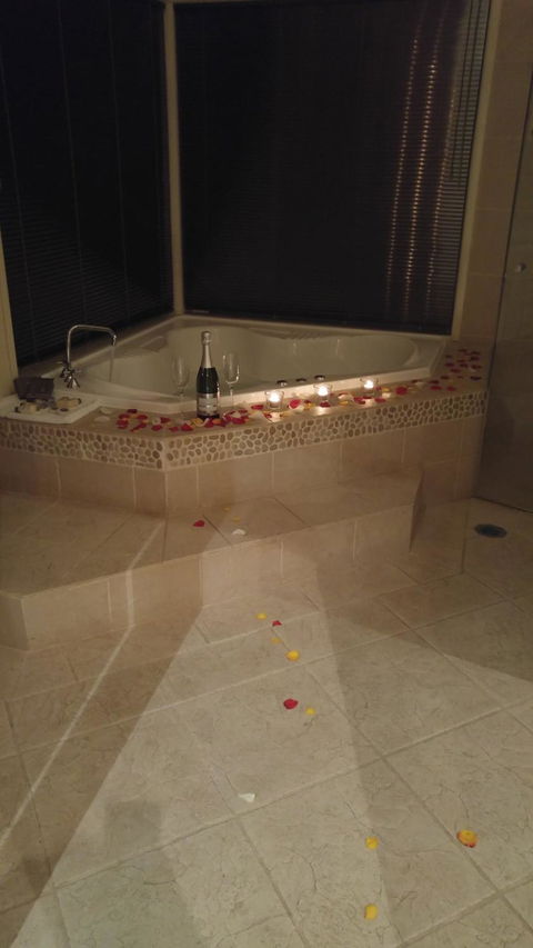 Summergrove Estate - Australian Directory 4