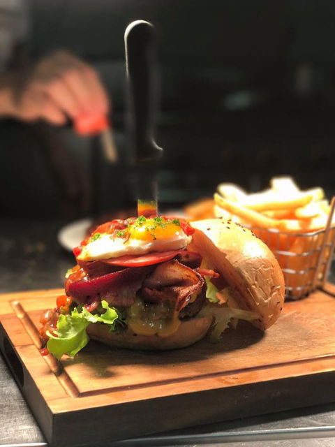 Barrel And Cruse Bistro - Australian Directory 9