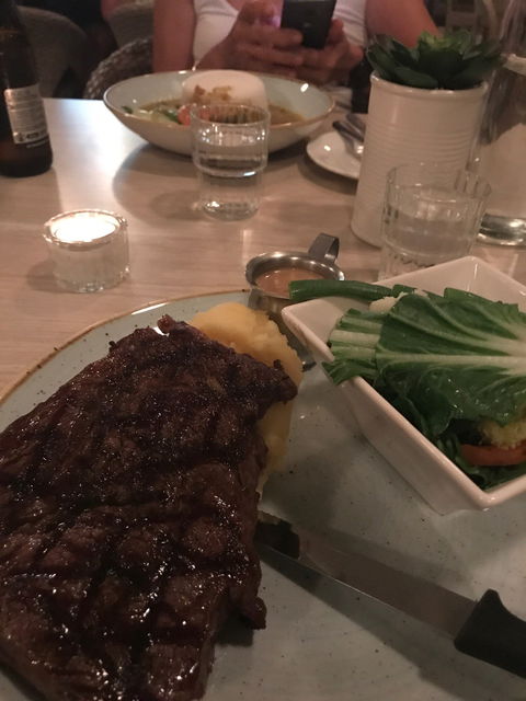 Savannah Bar & Restaurant - Australian Directory 4