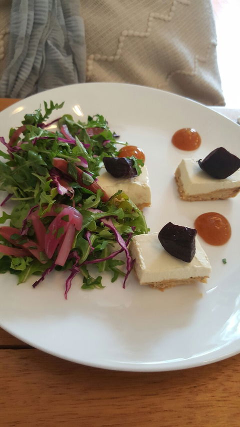 Hubert & Dan - Australian Directory 6