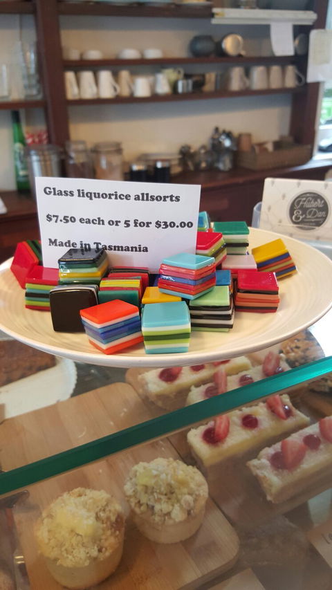 Hubert & Dan - Australian Directory 8