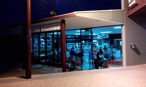 Inn-dulgence Cafe - Australian Directory 0