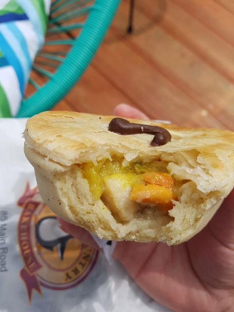 Penguin Country Bakehouse - Australian Directory 6